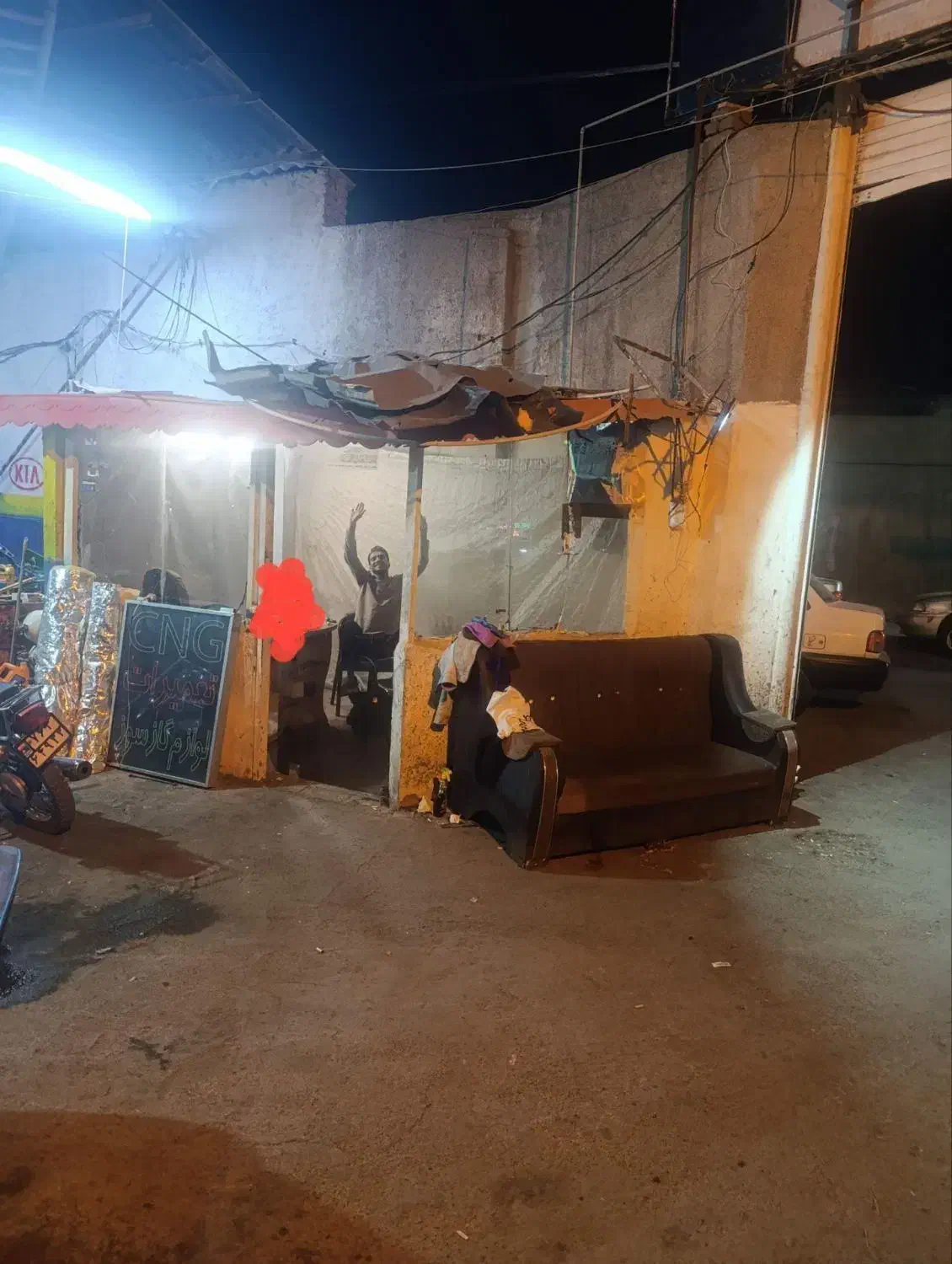 واگذاری یک باب مغازه|اجارهٔ مغازه و غرفه|مشهد, کوی المهدی|دیوار