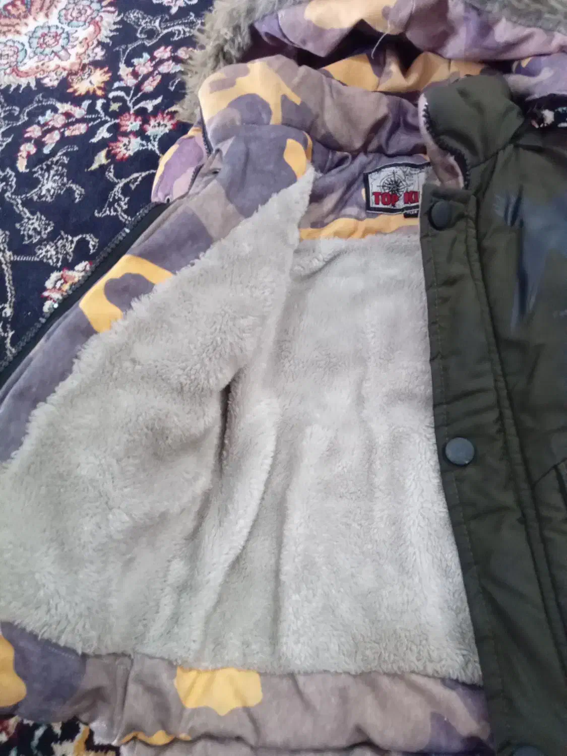 کاپشن و کتونی و کیف بچگانه|کفش و لباس بچه|فومن, |دیوار