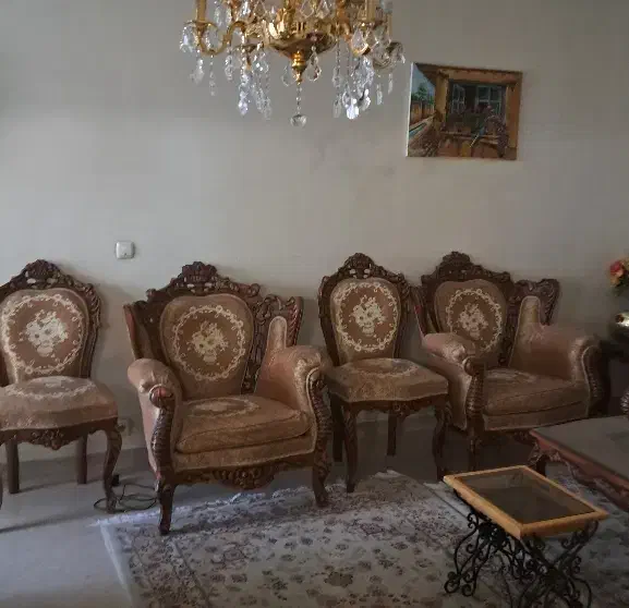 مبل سلطنتی، اصل چوب گردو|مبلمان خانگی و میز عسلی|تهران, شهرک آپادانا|دیوار