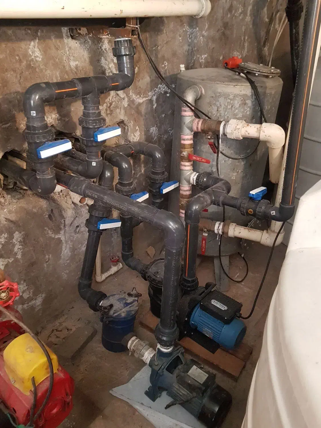 تاسیسات و موتورخانه|خدمات پیشه و مهارت|دماوند, دماوند|دیوار