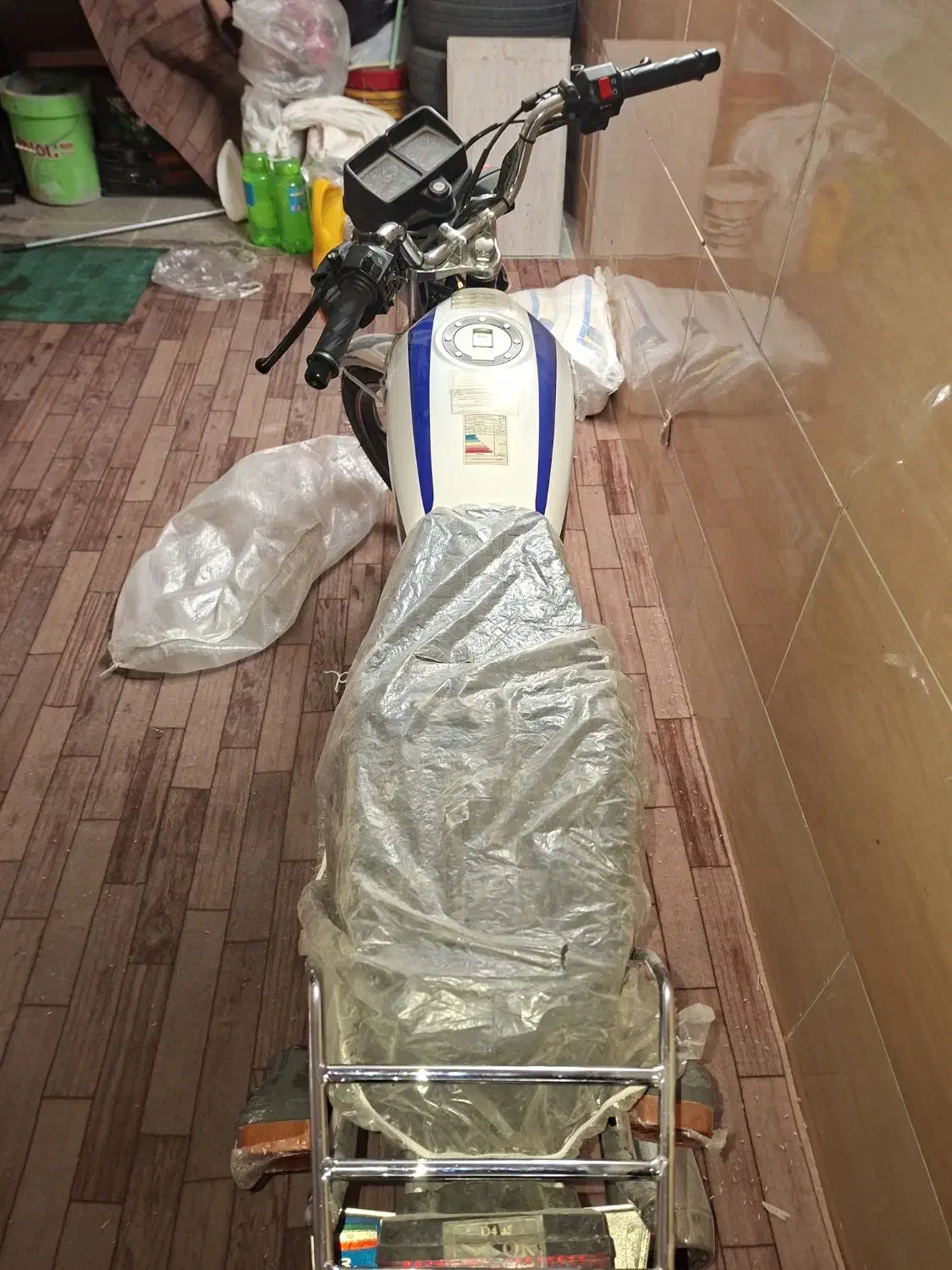 موتور هندا احسان استارتی ۱۲۵ صفر|موتورسیکلت|یزد, |دیوار