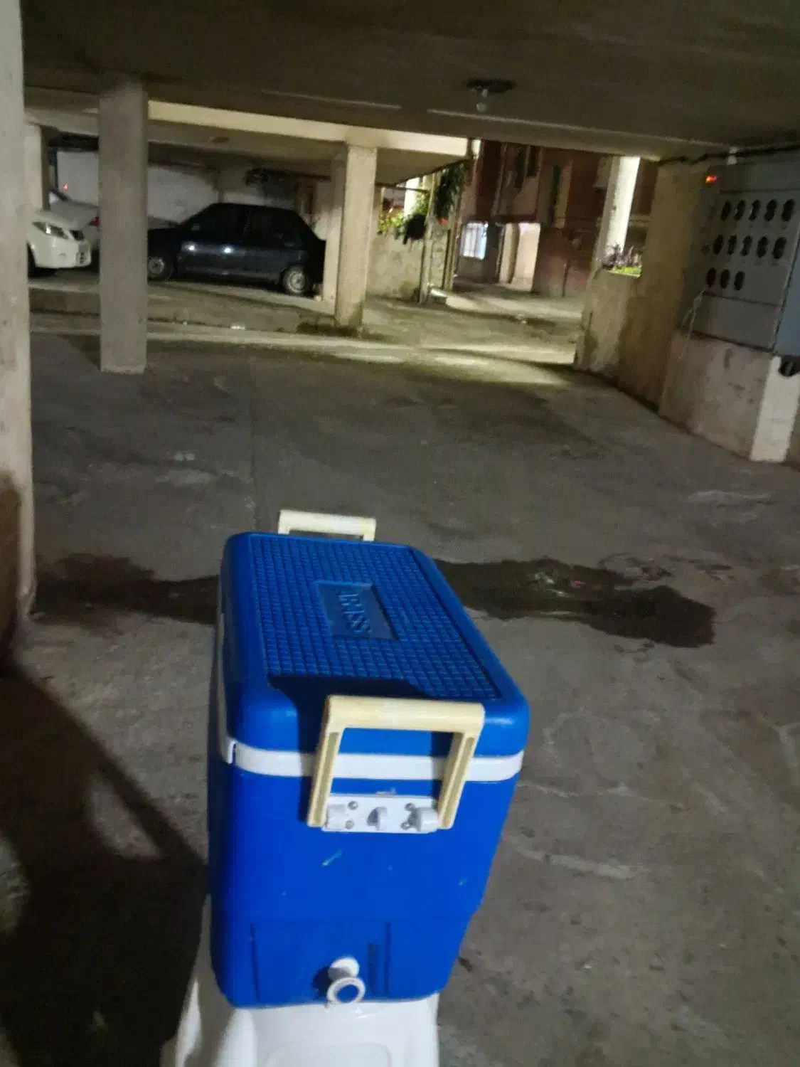 کلمن یخچال مسافرتی|ظروف نگهدارنده، پلاستیکی، یکبارمصرف|رشت, لاکان|دیوار