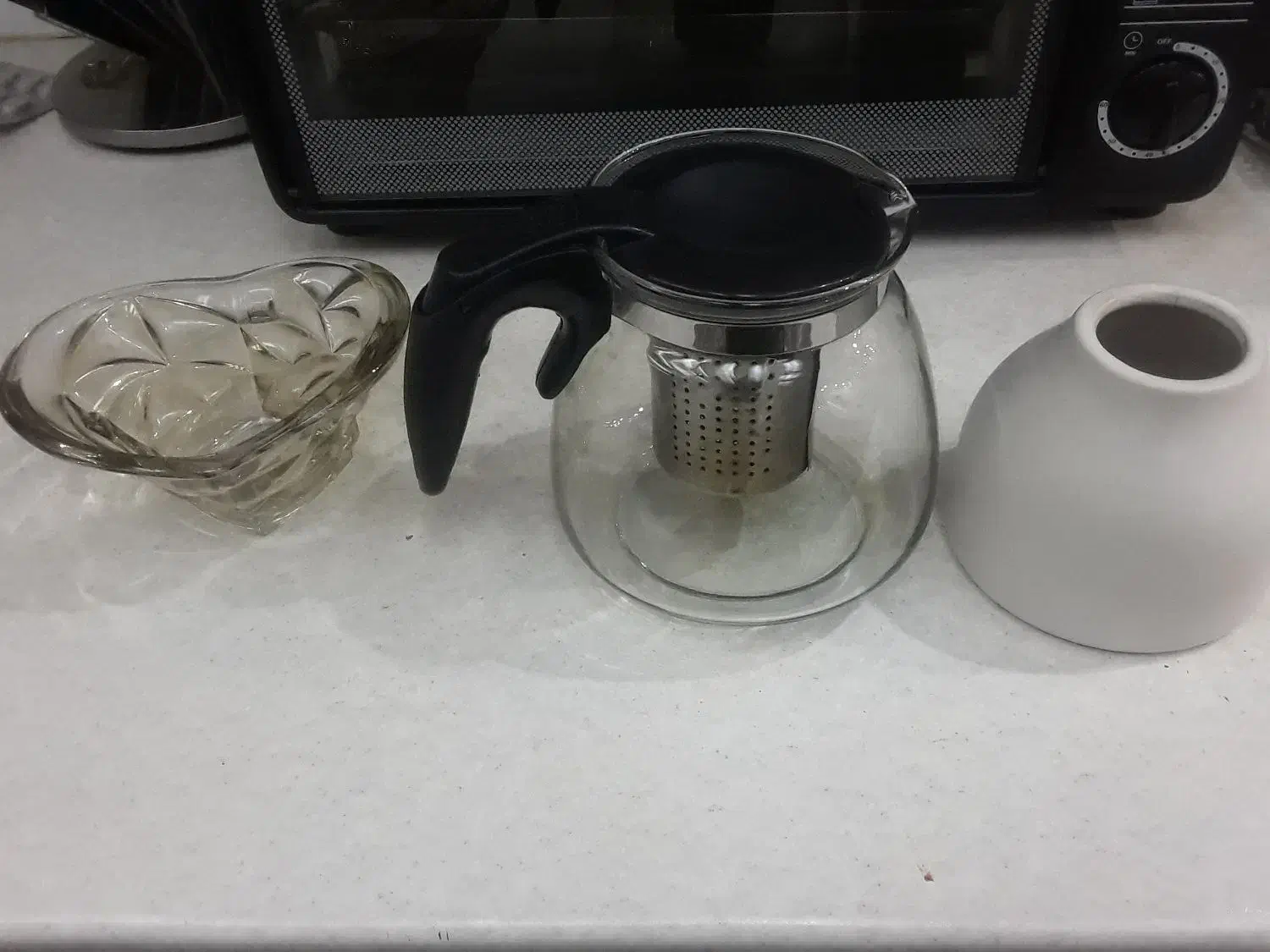 تعدادی وسیله|ظروف سرو و پذیرایی|شاهین‌شهر, مسکن مهر|دیوار