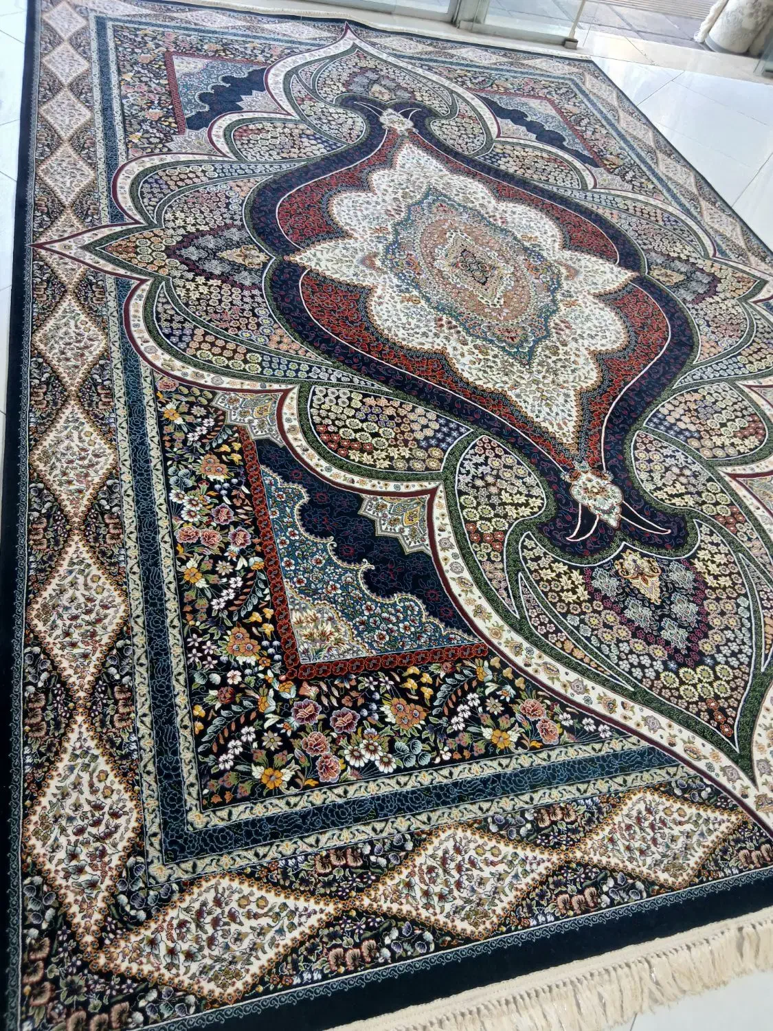 خرید فروش فرش ماشینی|فرش|مشکیندشت, |دیوار