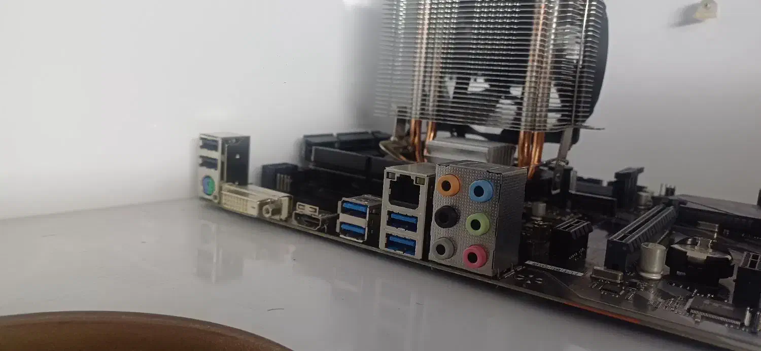 مادربرد cpu i7 8700k|قطعات و لوازم جانبی رایانه|شیراز, شهرک پرواز|دیوار