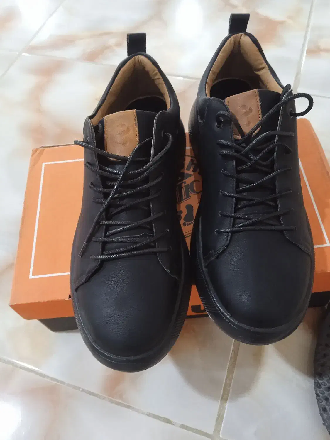 کفش تمام چرم اصل سایز 41|کیف، کفش، کمربند|ارومیه, |دیوار