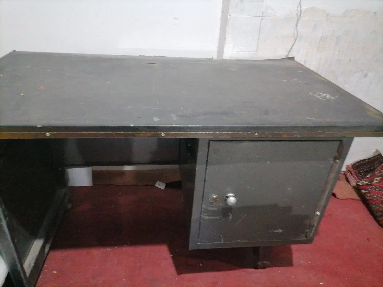 میز|میز تحریر و کامپیوتر|مشهد, رسالت|دیوار