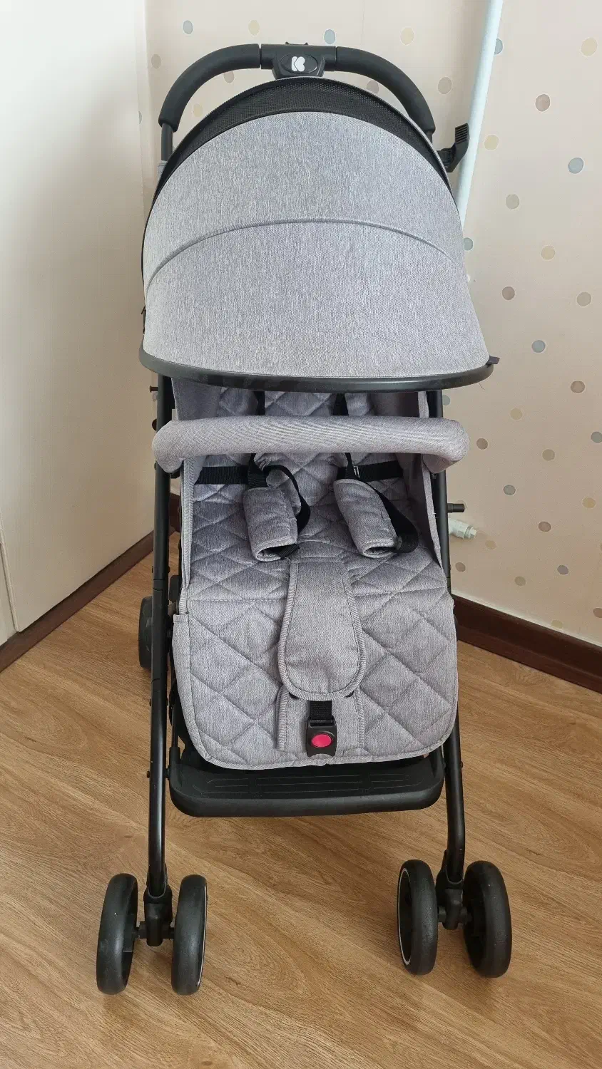 کالسکه بچه کیکابو|کالسکه و لوازم جانبی|کرج, حاجی آباد|دیوار