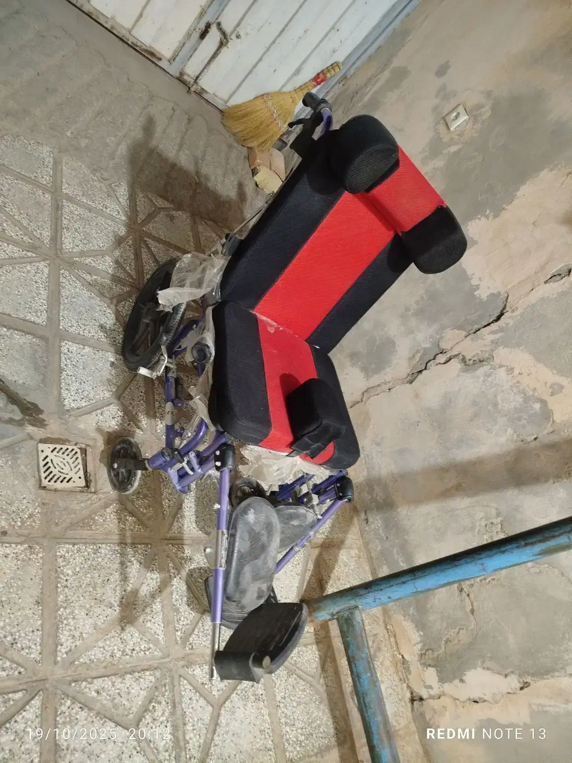 فروش ویلچر تاشو|آرایشی، بهداشتی، درمانی|کاشمر, |دیوار