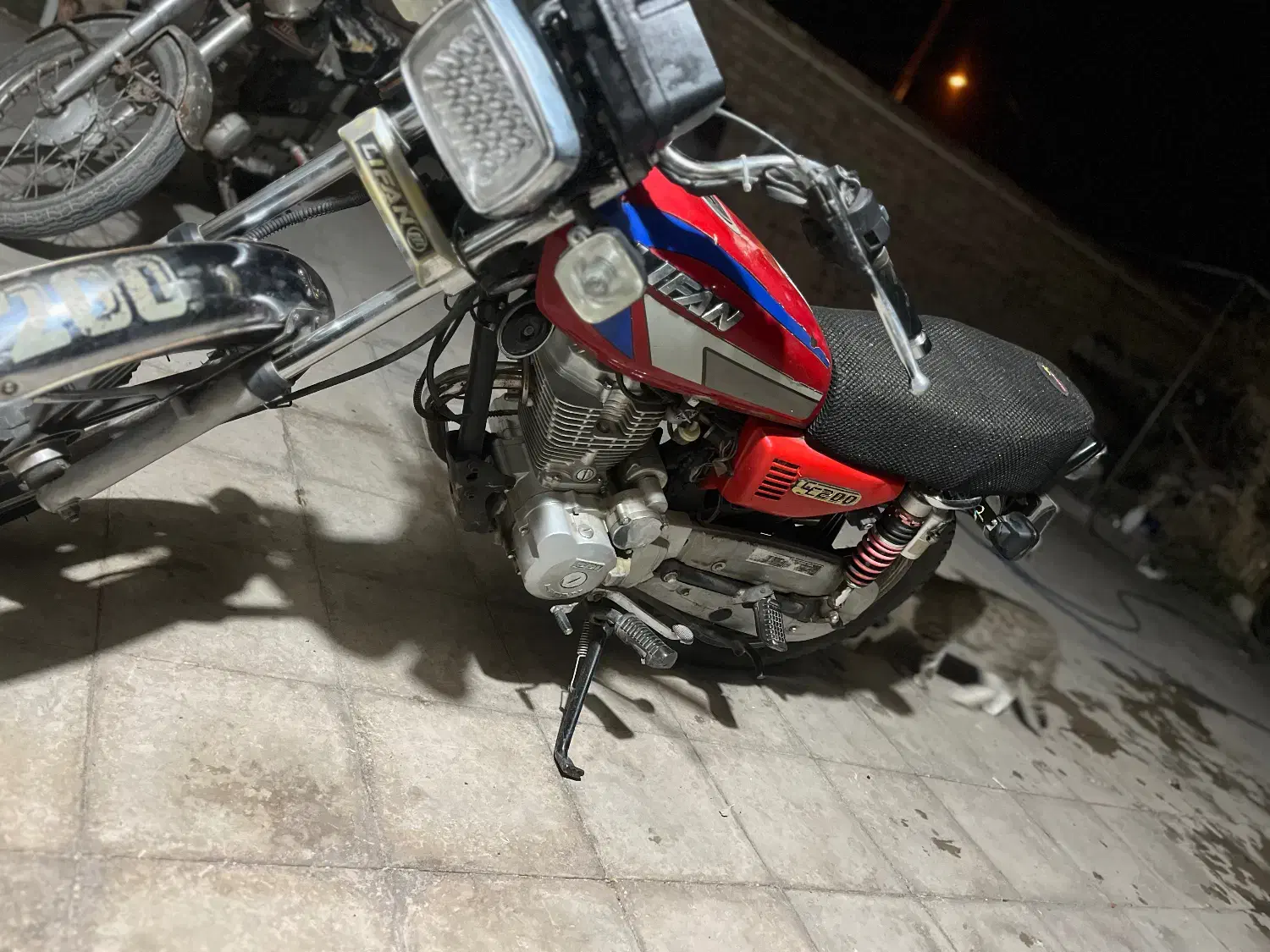 هوندا لیفان ۲۰۰|موتورسیکلت|رفسنجان, |دیوار