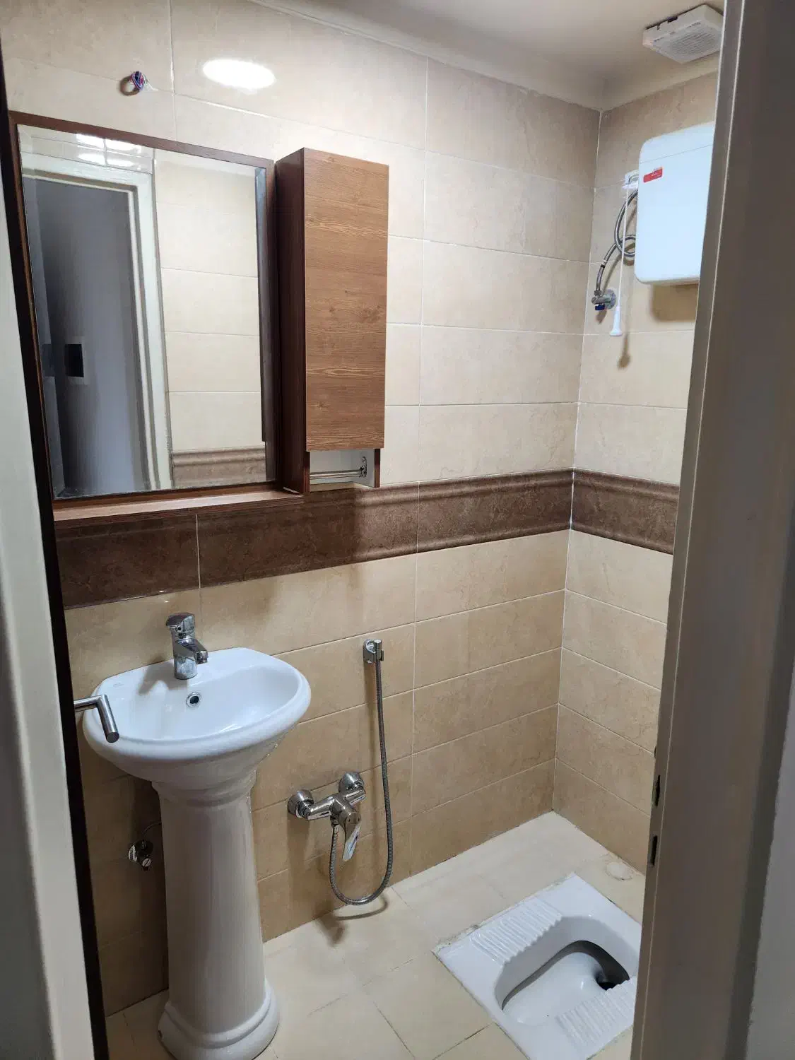 اجاره آپارتمان دو خوابه در چابکسر|اجارهٔ آپارتمان|چابکسر, |دیوار