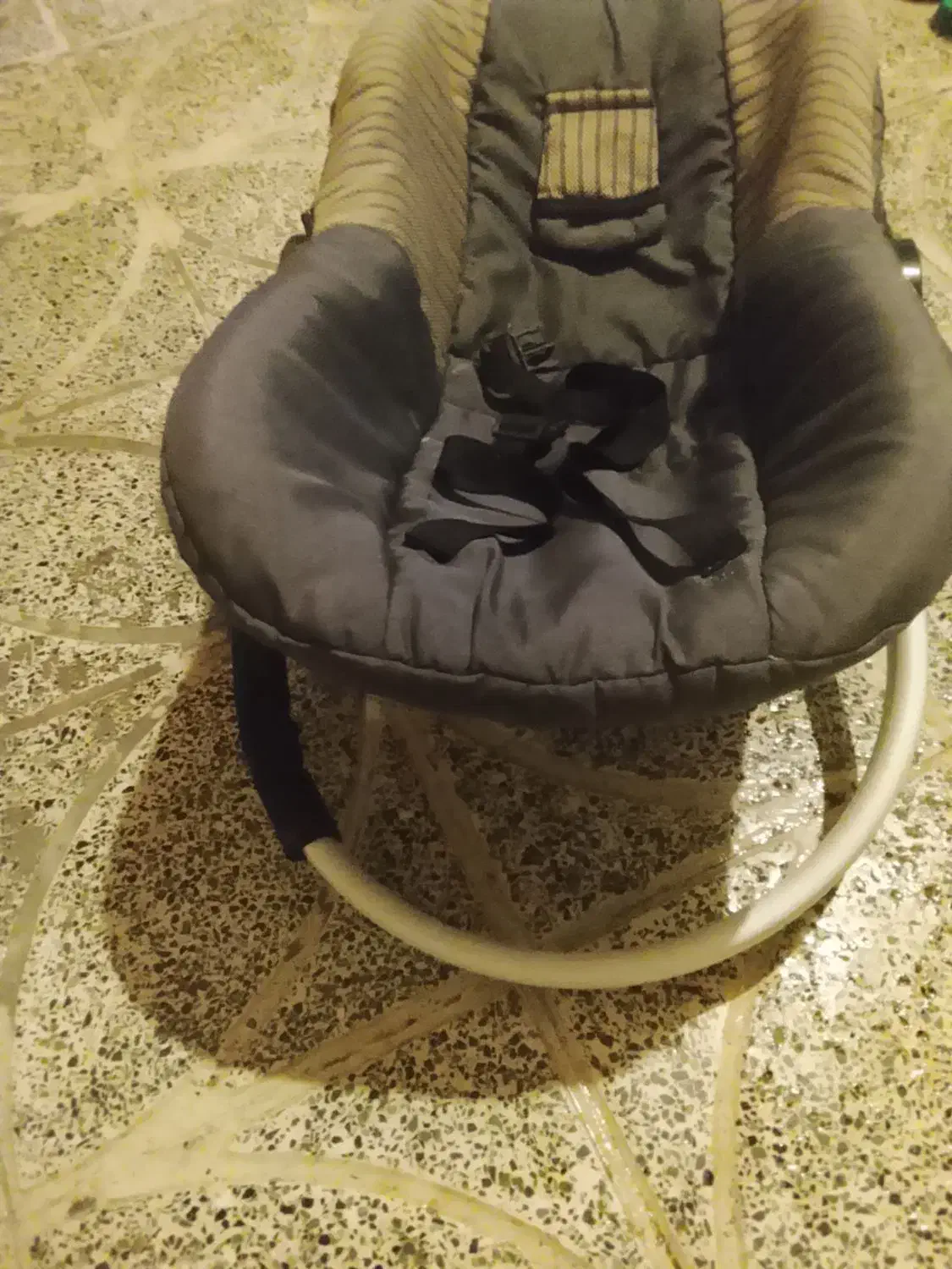 گهواره|اسباب و اثاث بچه|تنکمان, |دیوار