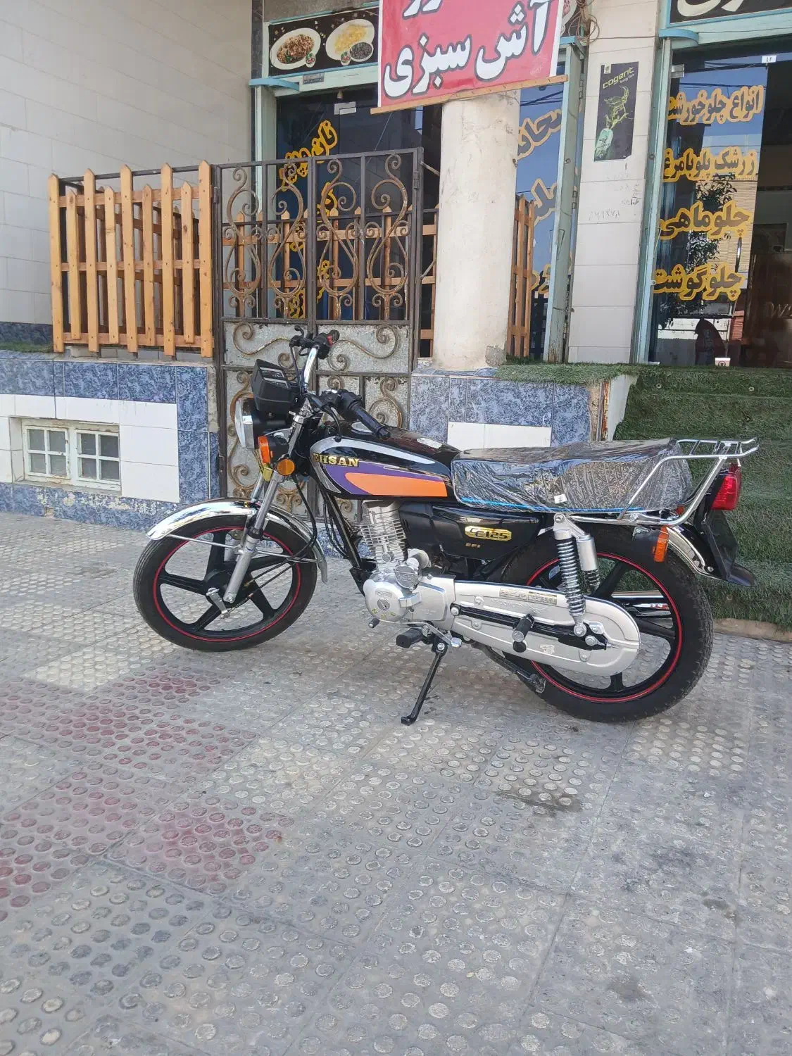 موتور احسان ۱۴۰۴ انجین بزرگ ۵ دنده|موتورسیکلت|مرودشت, دولت آباد|دیوار