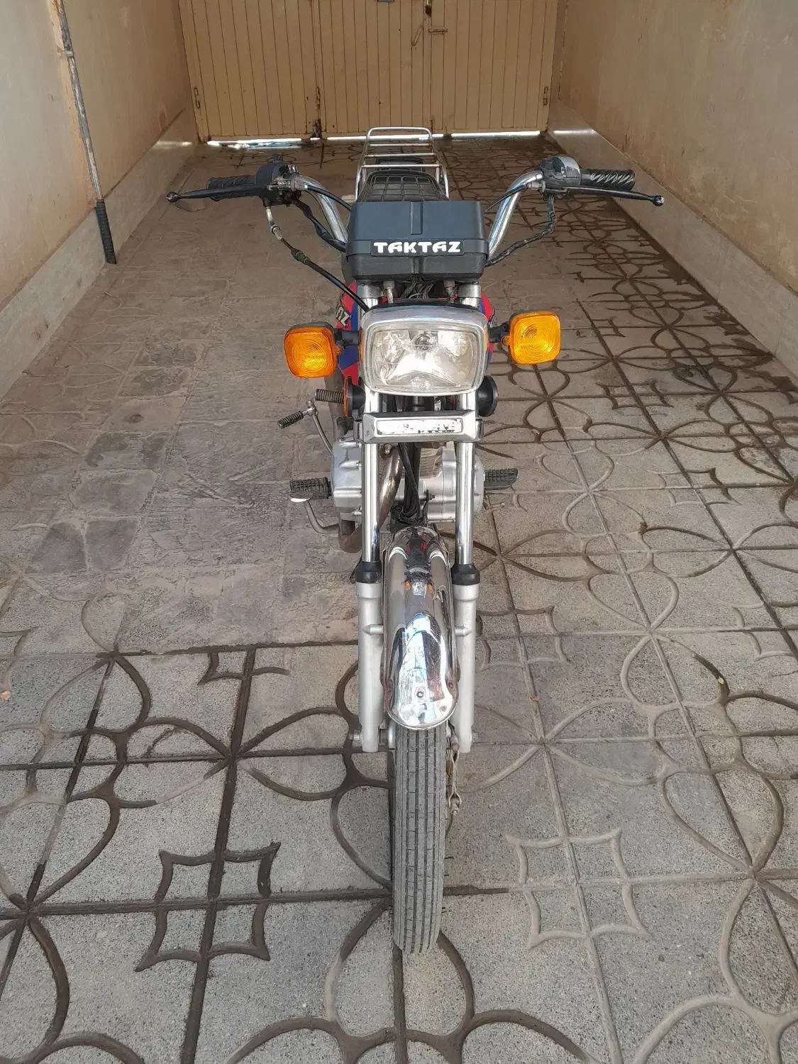 موتور پیشتاز ۸۸|موتورسیکلت|تربت جام, کاریز نو سفلی|دیوار