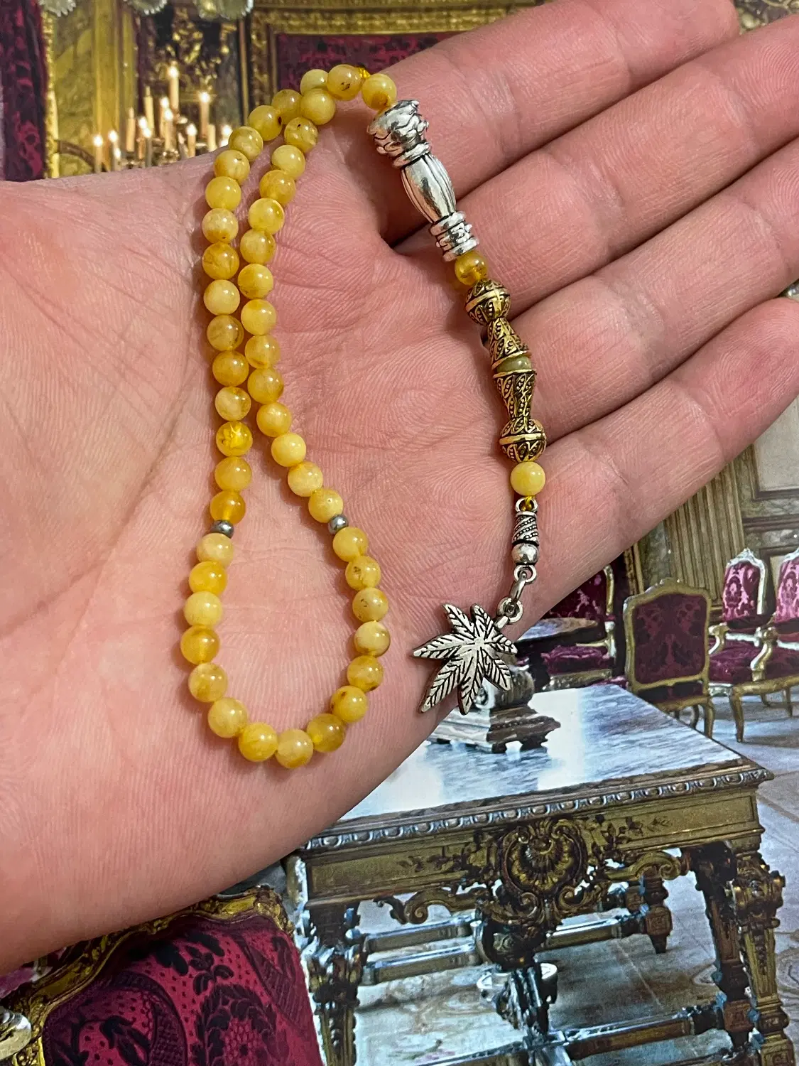 تسبیح کهربا کهنه بالتیک طبیعی اصل|کلکسیون و سرگرمی|تهران, شهرک محلاتی|دیوار