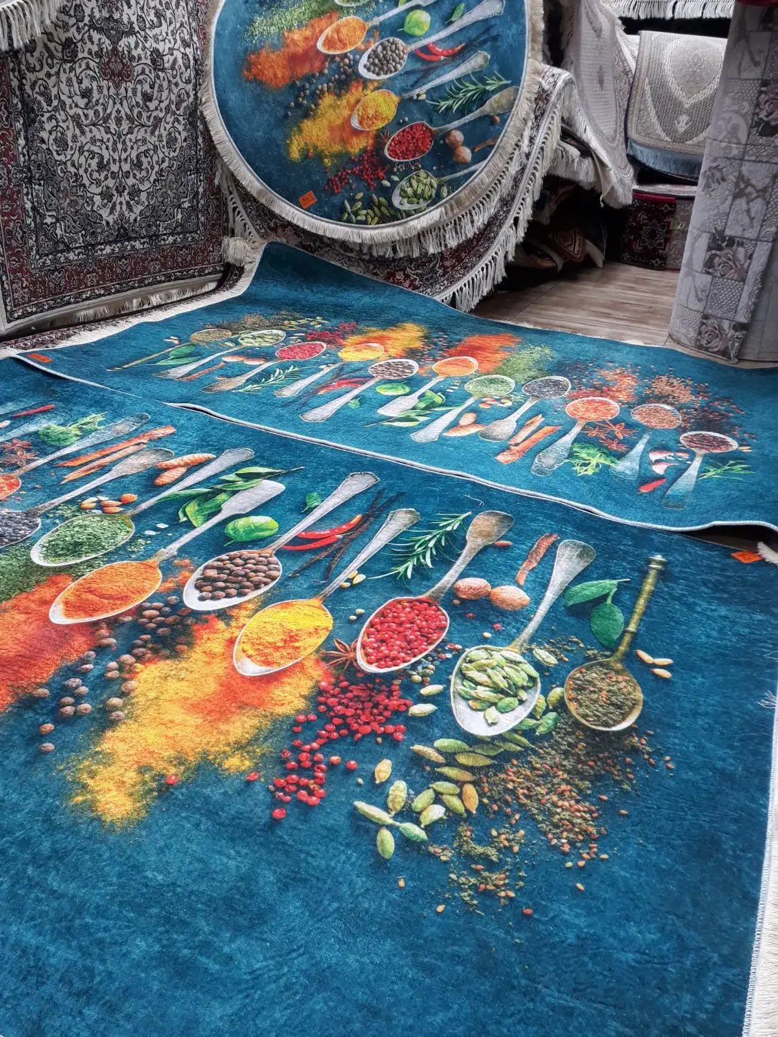 فرش آشپزخانه فرشینه ۱۲۰×۱۸۰ سایز طرح قاشق|فرش|تبریز, |دیوار