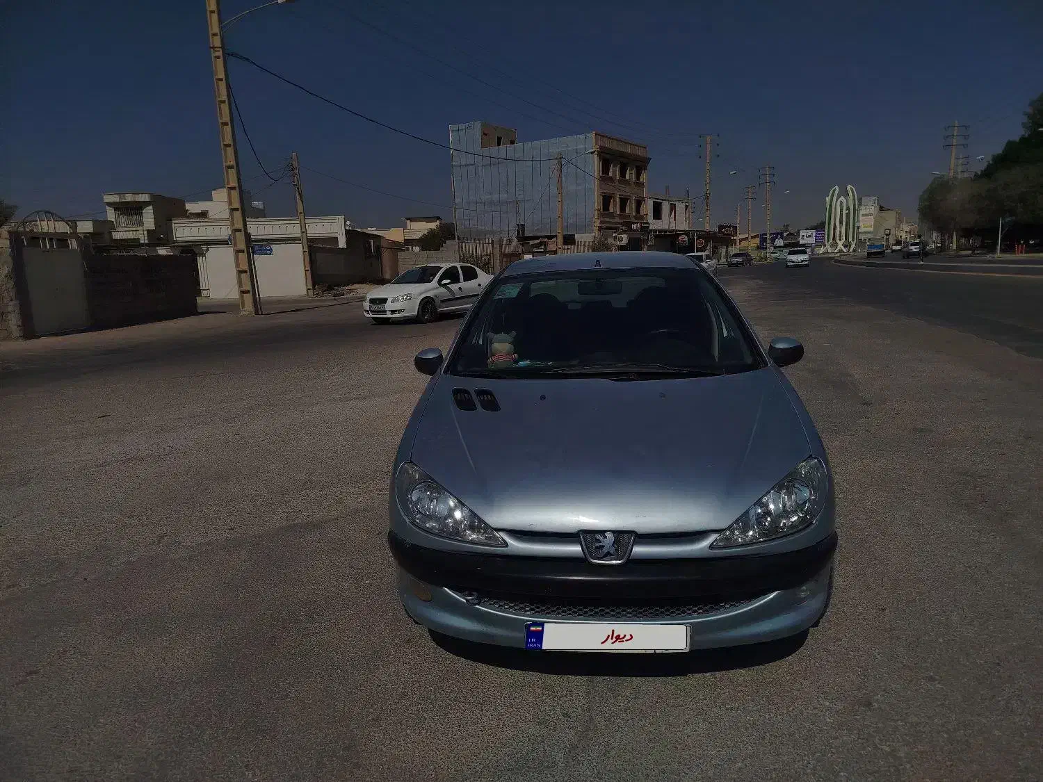 پژو ۲۰۶|خودرو سواری و وانت|برازجان, |دیوار