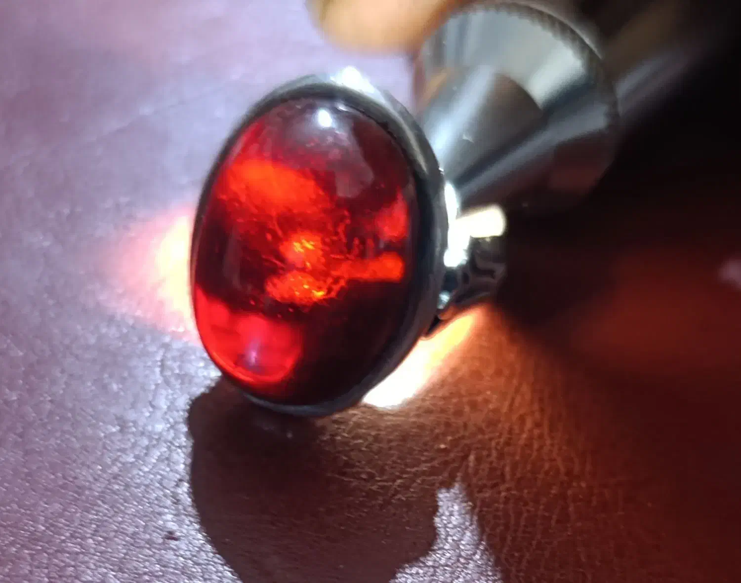 انگشتر لعل سرخ|جواهرات|گرگان, |دیوار