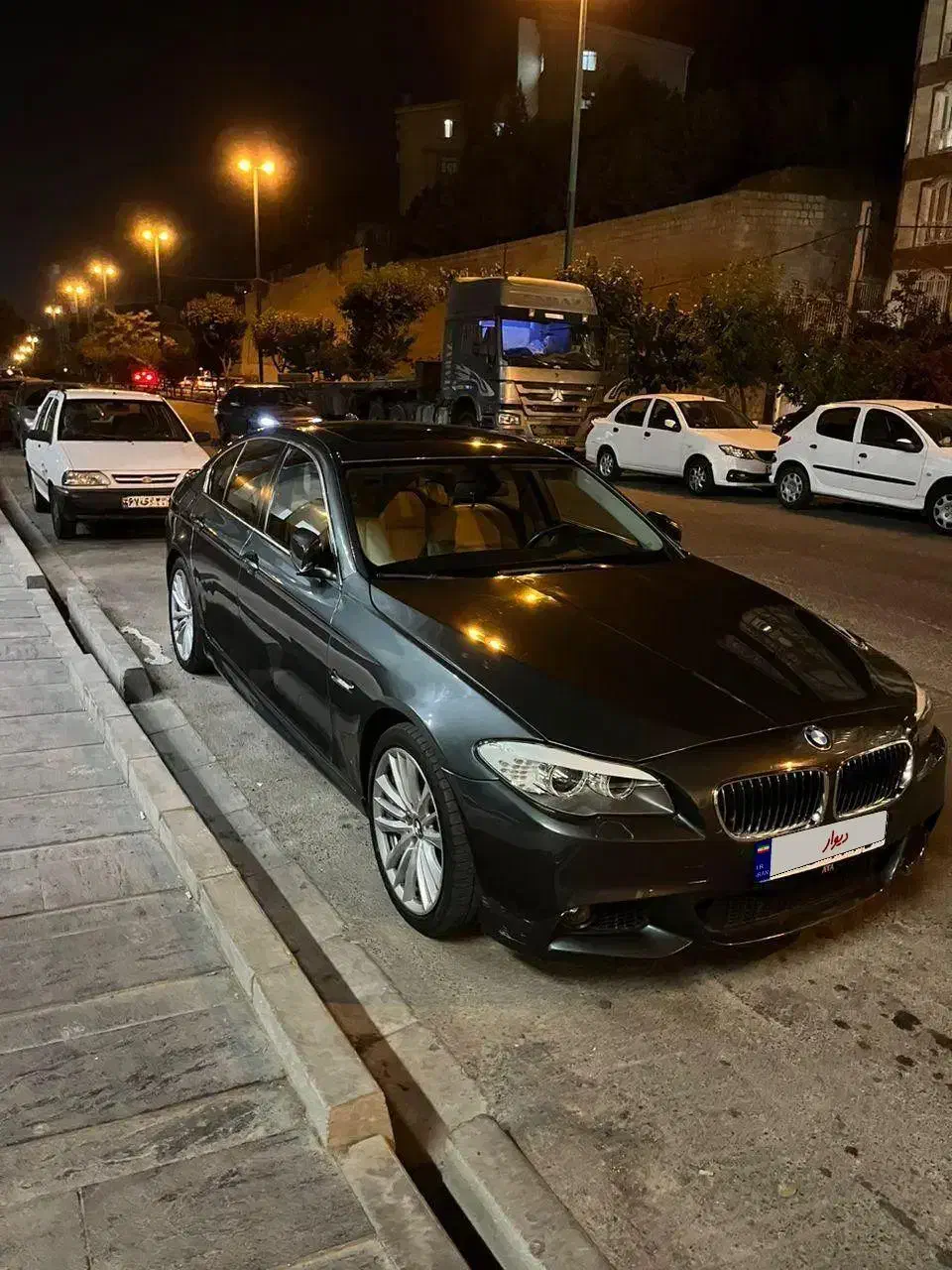 Bmw-520-2013|خودرو سواری و وانت|تهران, فرمانیه|دیوار