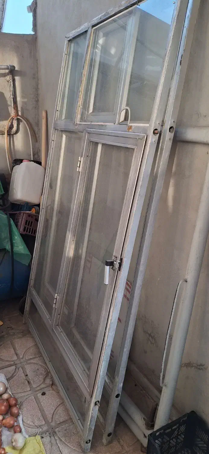 فروش دوتا پنجره بزرگ محله آزادگان کوچه ۶|مصالح و تجهیزات ساختمان|پارس‌آباد, |دیوار