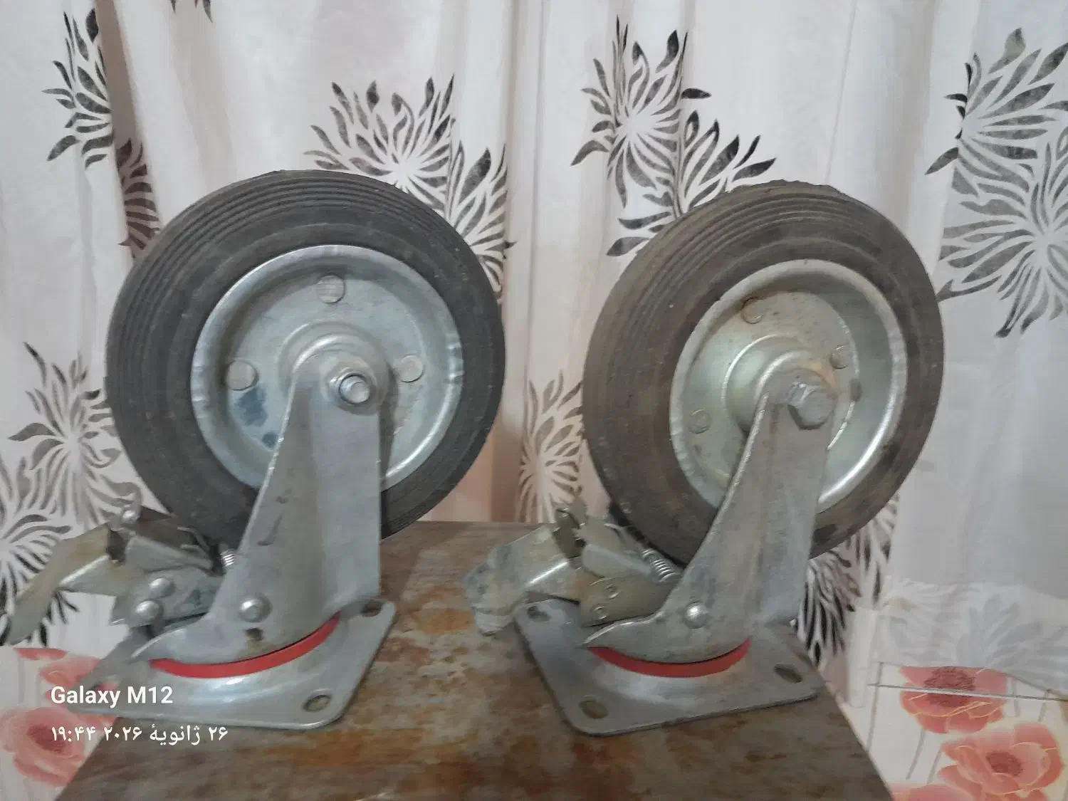 چرخ ۲۰ ترمز دار|ابزارآلات|شهریار, شهرک بهاران (ویره)|دیوار