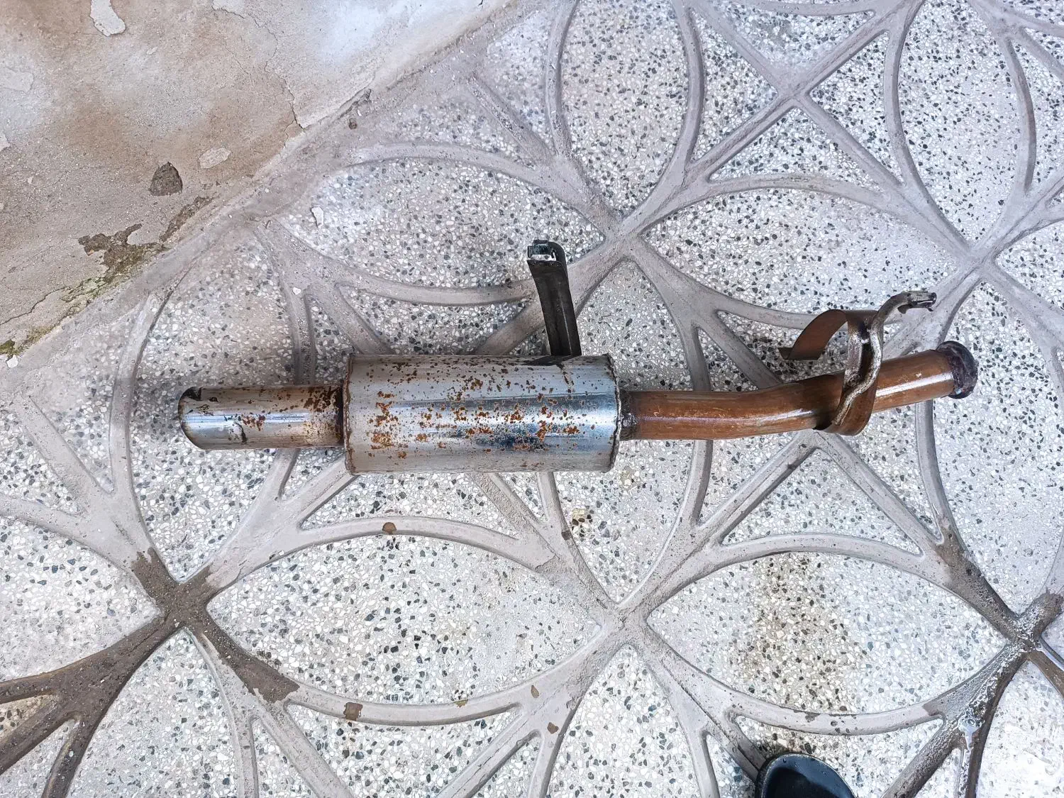 اگزوز|قطعات یدکی و لوازم جانبی|نیشابور, رحمت آباد|دیوار