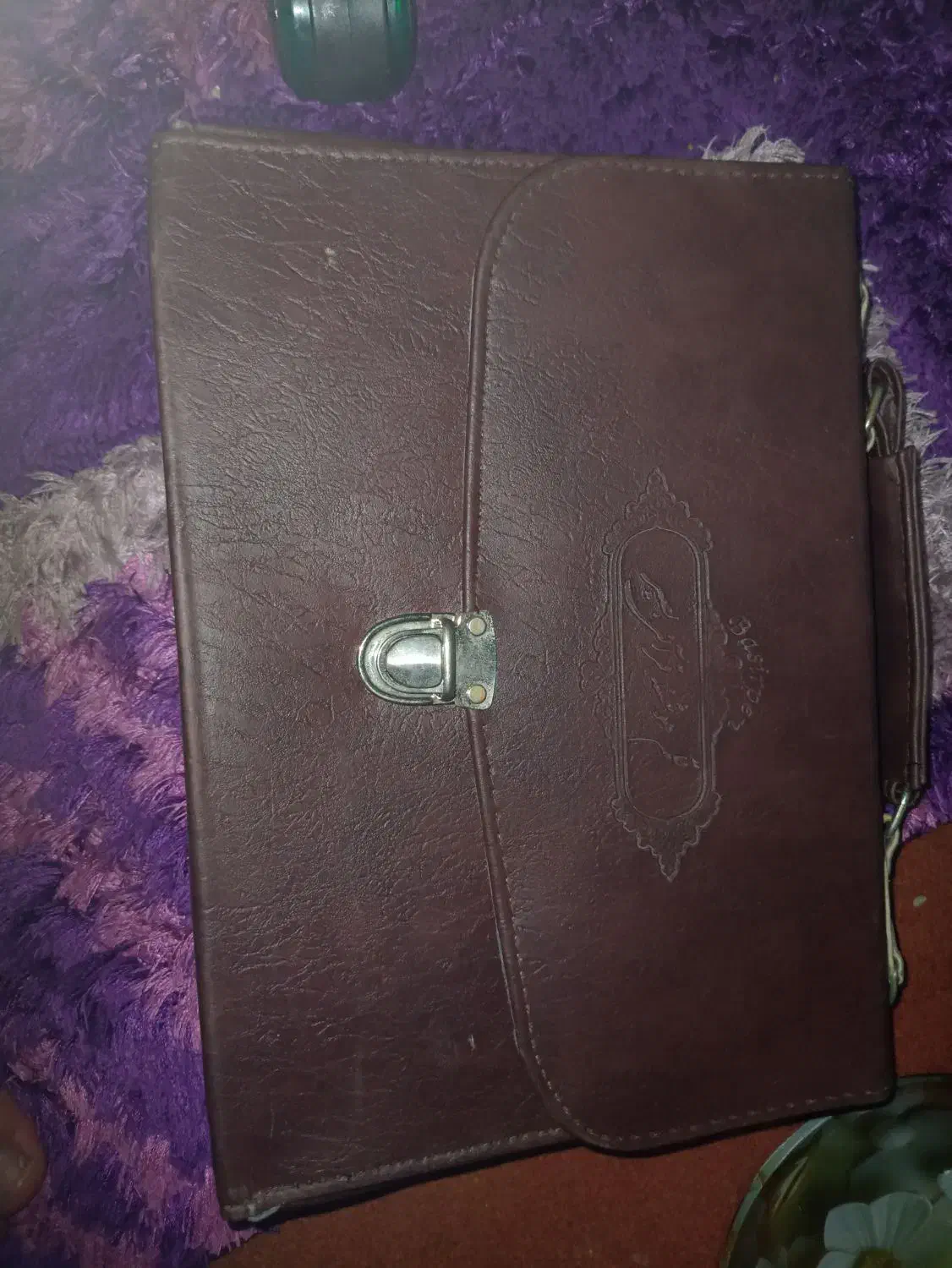 کیف|کیف، کفش، کمربند|رشت, کوی مهر|دیوار