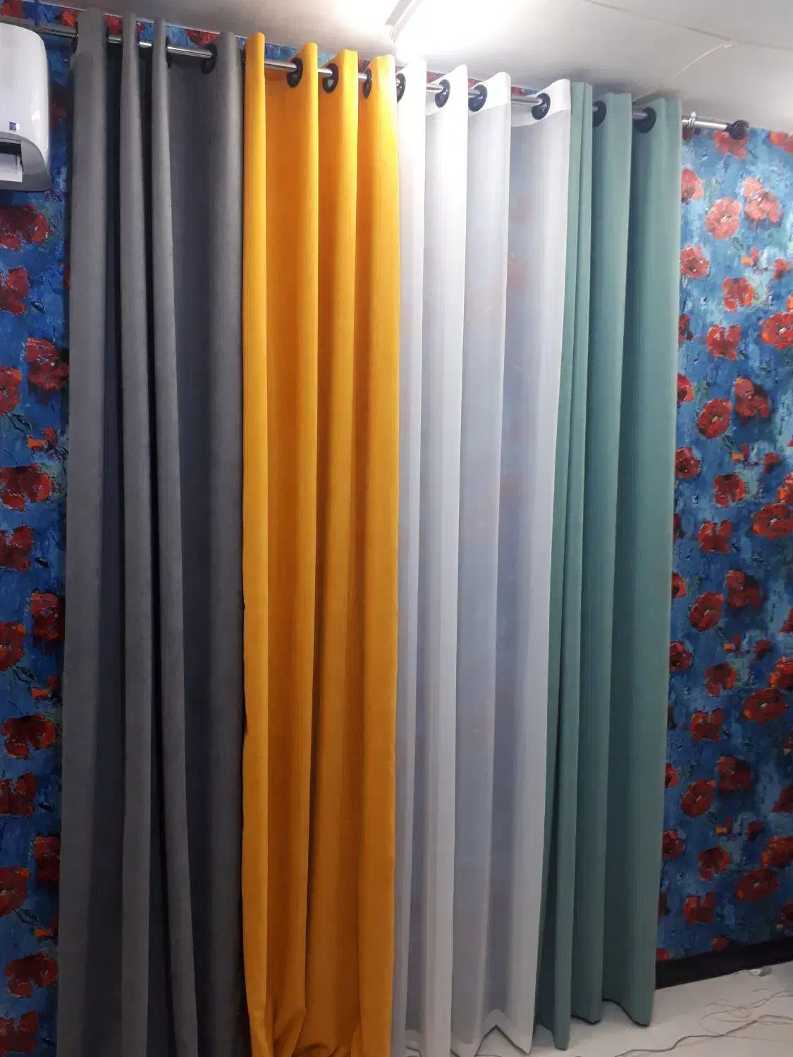 مرکز پخش پرده پانچ و زبرا در گویم کورش دکور|پرده، رانر، رومیزی|شیراز, گویم|دیوار