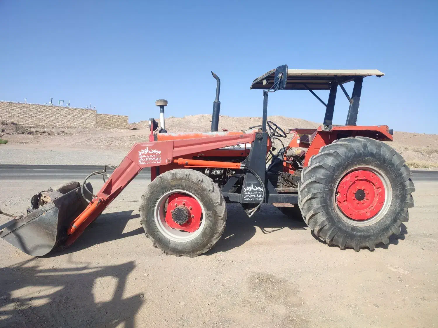 تراکتور بیل لودر|خودرو سنگین|سبزوار, قصبه غربی|دیوار