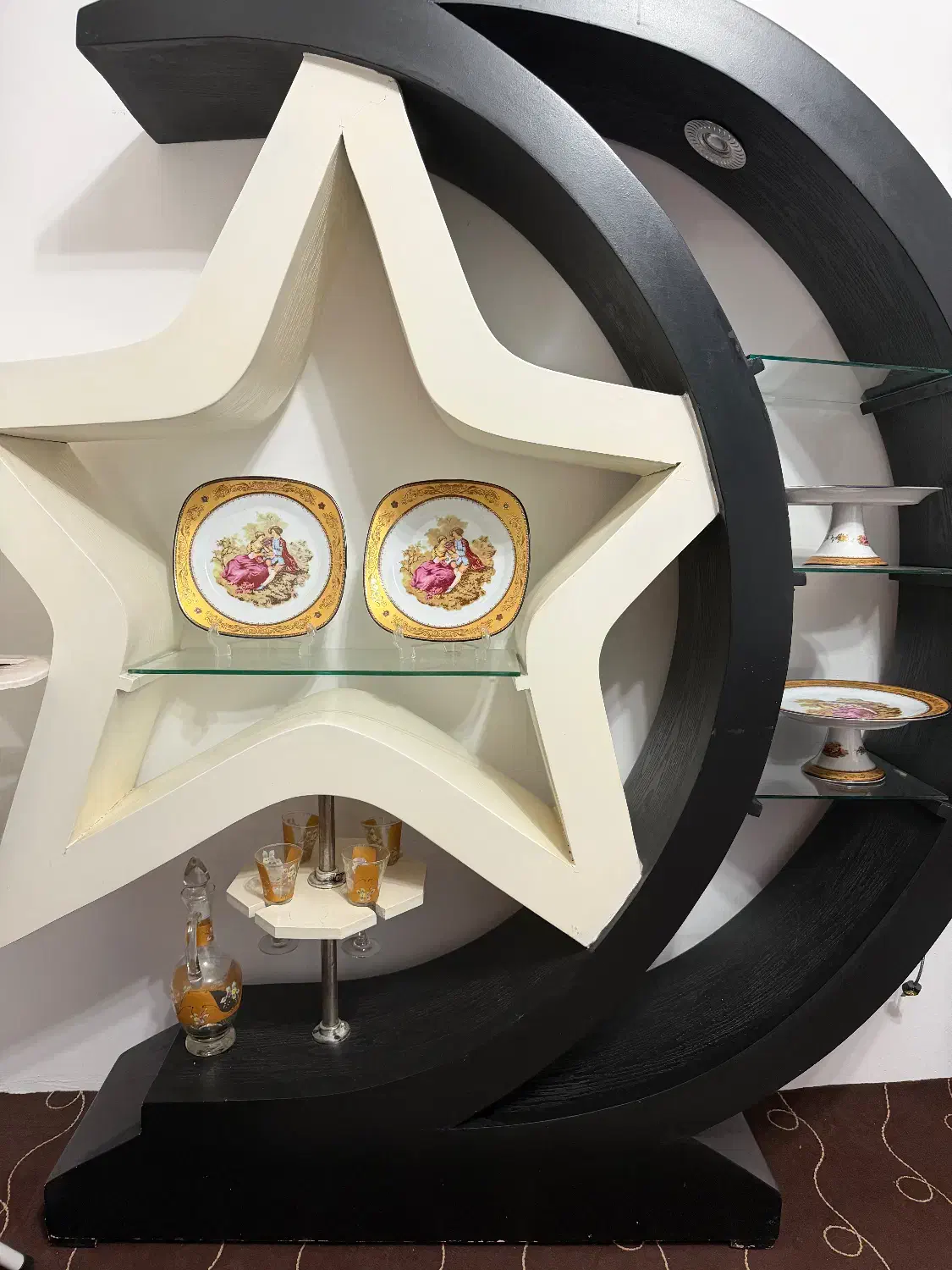 ویترین ماه ستاره|بوفه، ویترین، کنسول|رشت, کوی مهر|دیوار