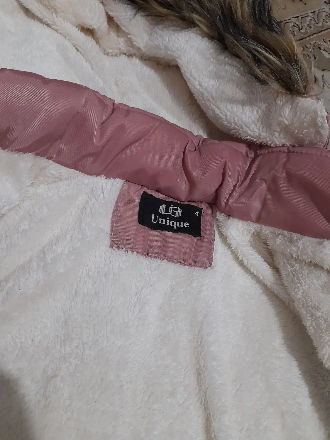 کاپشن نو جنس خوب اندازه ۶ تا ۸ سال میشه|لباس|گنبد کاووس, |دیوار