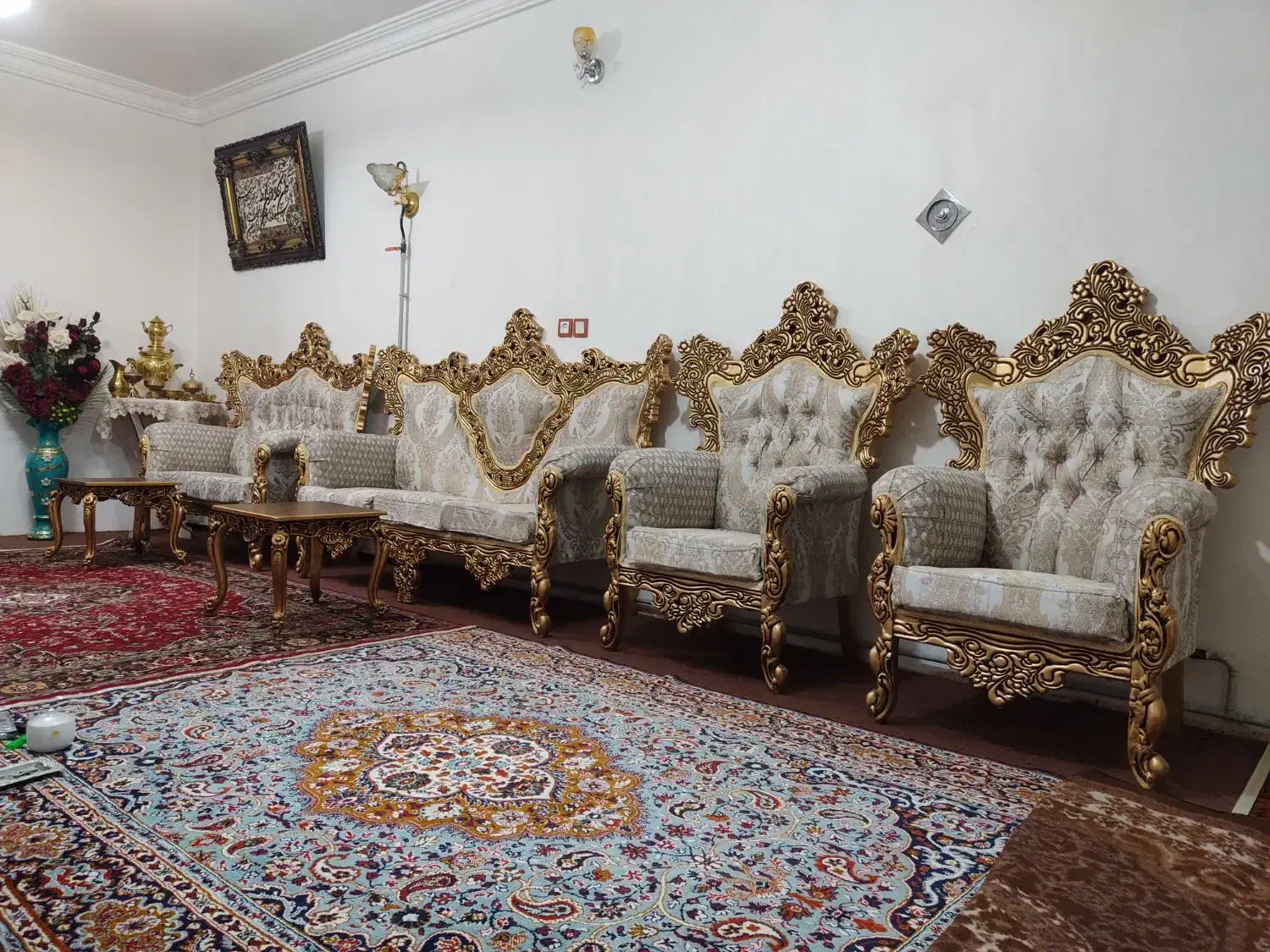 مبل دست دوم در حد صفر|مبلمان خانگی و میز عسلی|خوی, |دیوار