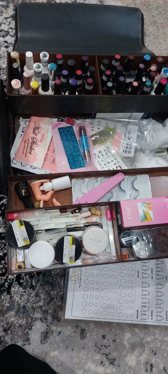 وسایل صفر تا صد ناخن کاری|آرایشگاه و سالن‌های زیبایی|پاکدشت, پاکدشت (مامازند)|دیوار