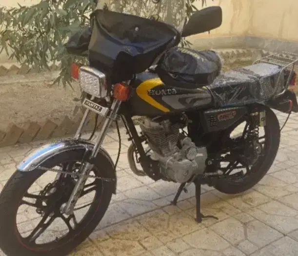فروش موتورسیکلت۲۰۰کویر|موتورسیکلت|تهران, خزانه|دیوار