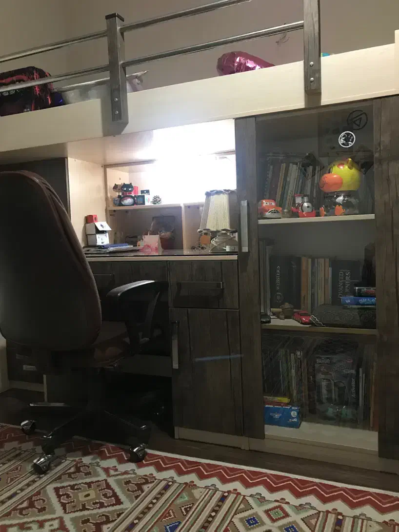 تخت و میز تحریر نوجوان|تخت و سرویس خواب|تهران, اختیاریه|دیوار