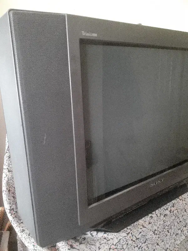 تلویزون سونی ۲۴ اینچ|تلویزیون و پروژکتور|تبریز, |دیوار