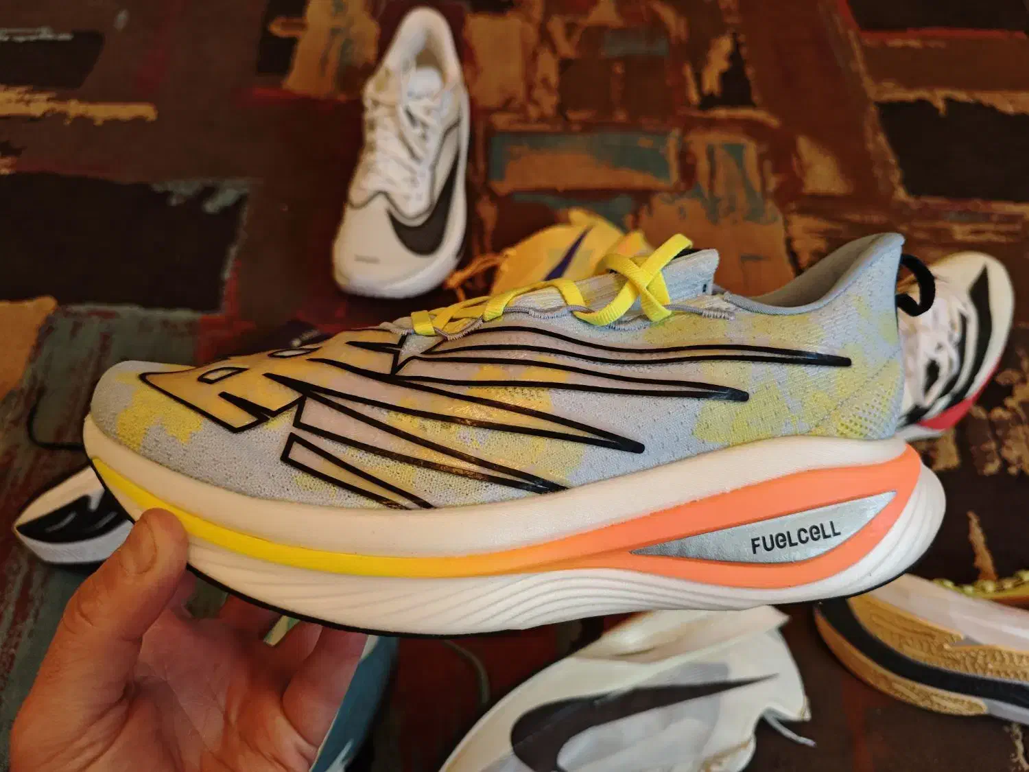 کفش رانینگ|کیف، کفش، کمربند|همدان, |دیوار