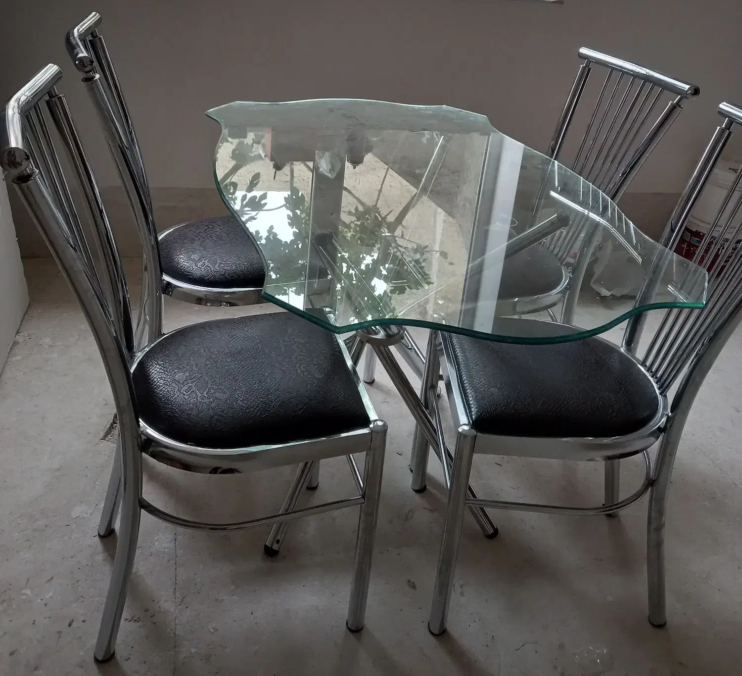 میز غذاخوری استیل اصل۴نفره|میز و صندلی غذاخوری|خوی, |دیوار