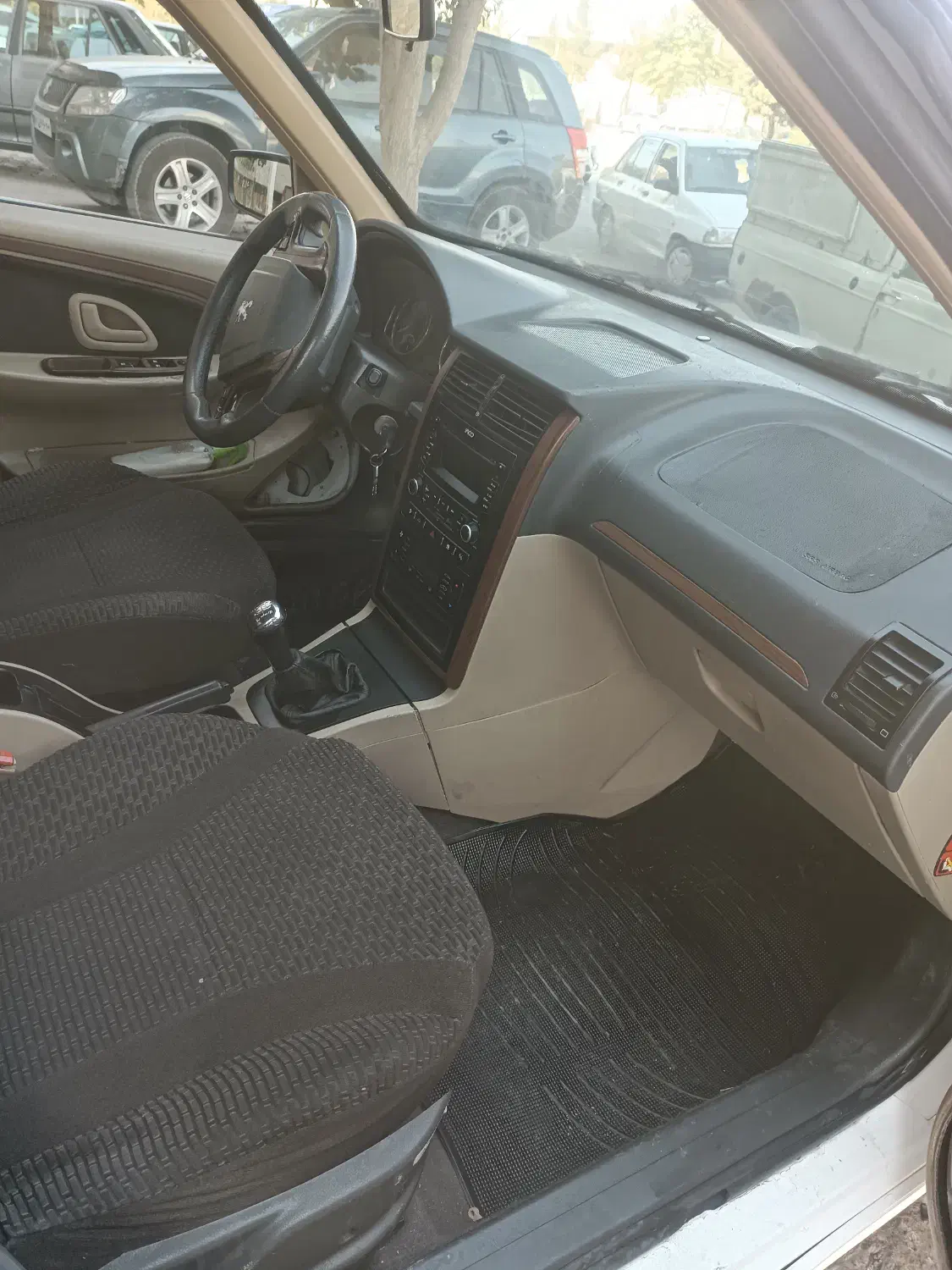 پژو پارس سال دوگانه کارخانه مدل ۹۷ زیمنس|خودرو سواری و وانت|گلبهار, شهر جدید گلبهار|دیوار