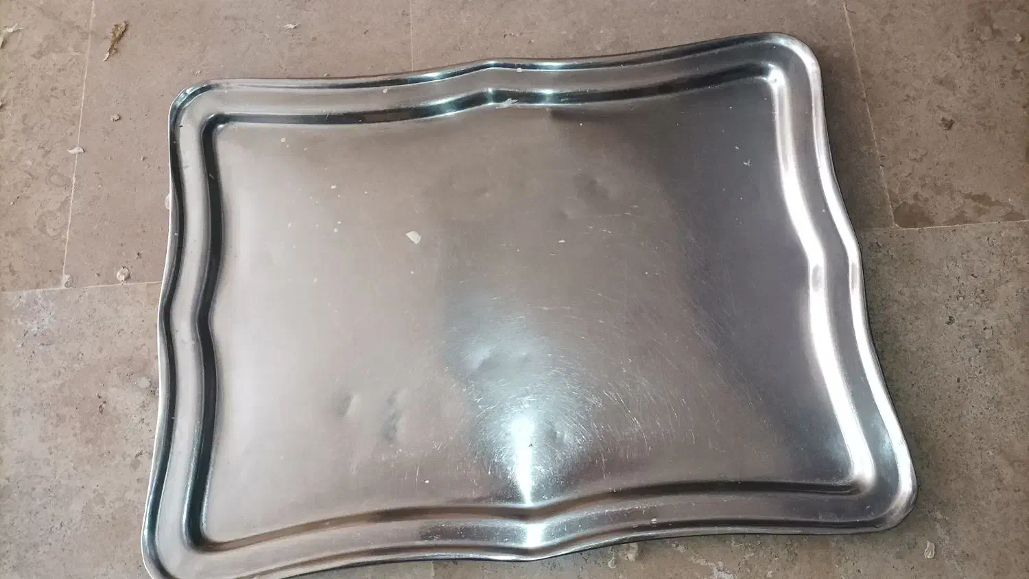 سینی قدیمی|کلکسیون اشیاء عتیقه|تهران, جوانمردان (اندیشه)|دیوار