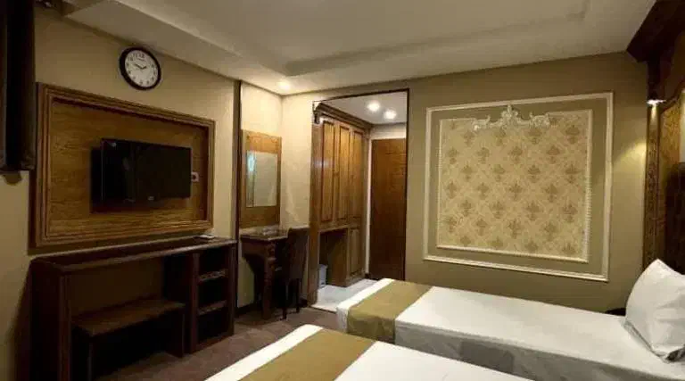 بزرگترین مرکز رزرواسیون هتل واقامت در مشهد|تور و چارتر|اردکان, |دیوار