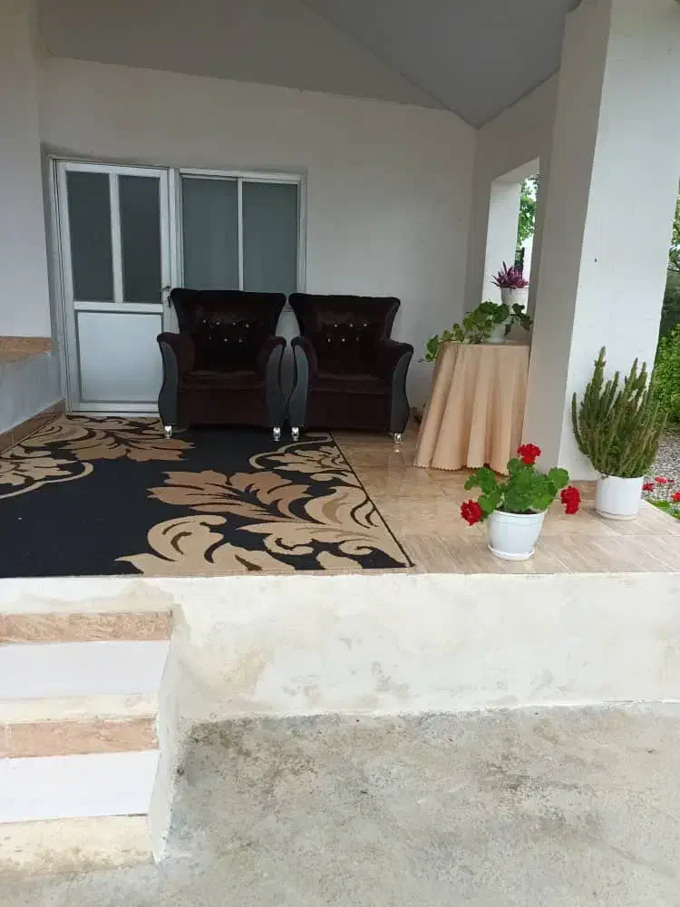 اجاره ویلا حیاط دار روستای|اجارهٔ کوتاه‌مدت ویلا و باغ|صومعه‌سرا, |دیوار