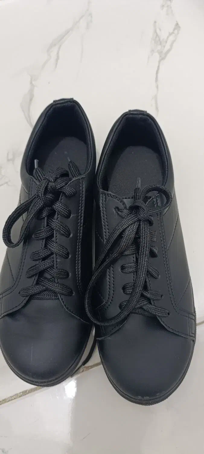 کــفش راحتی اسپرت سایز۳۷|کیف، کفش، کمربند|بندرعباس, |دیوار