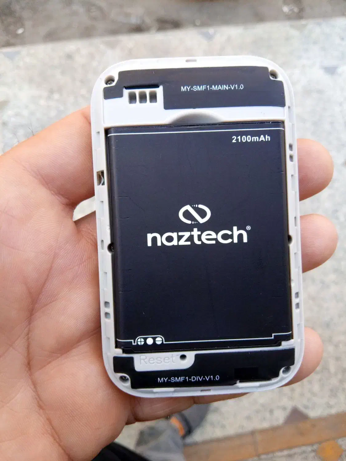 مودم جیبی ایرانسل و همراه اول|مودم و تجهیزات شبکه|اهواز, فرهنگ شهر|دیوار