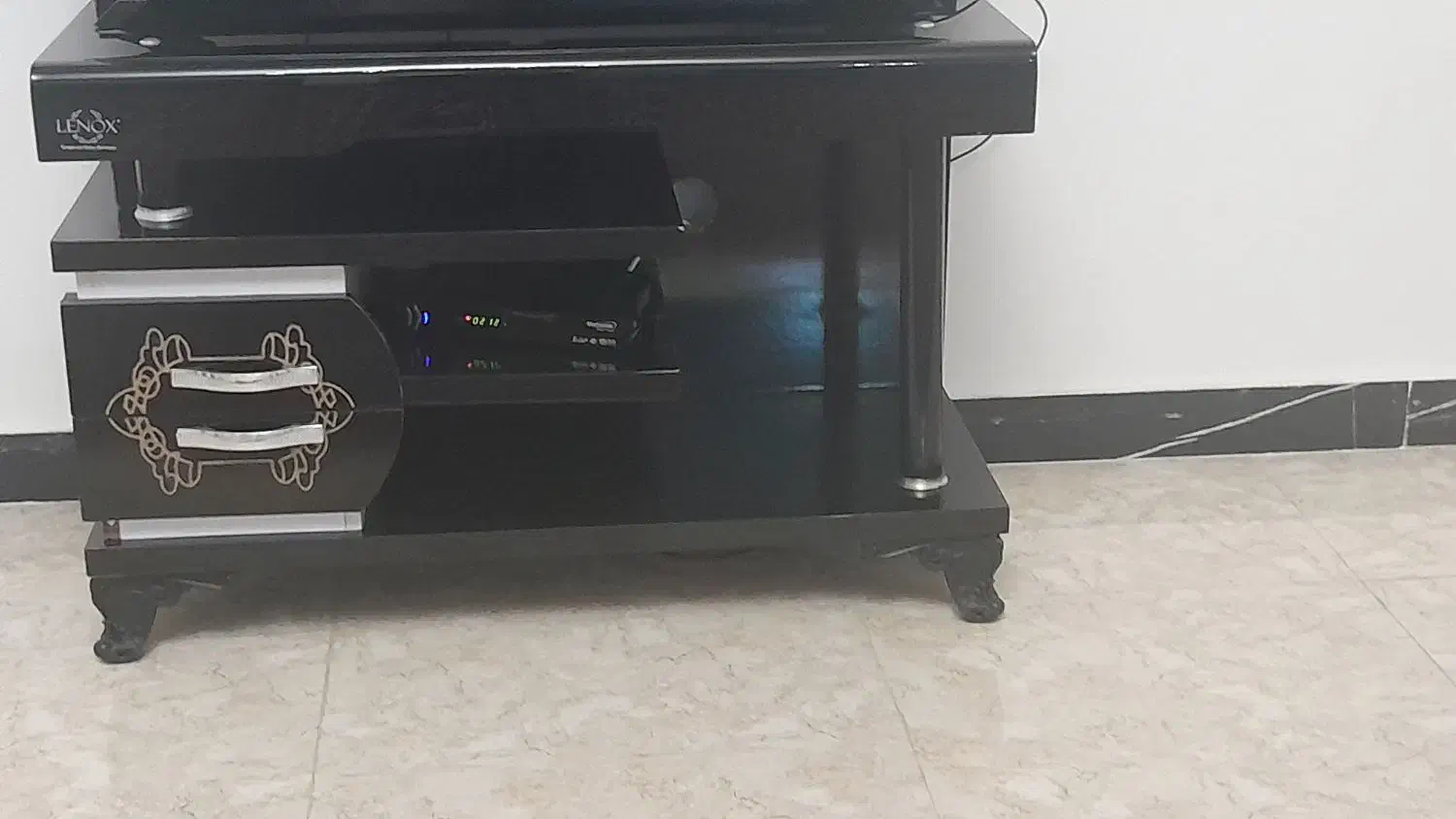 فروش زیر تلوزیون|میز تلویزیون|مشگین شهر, |دیوار