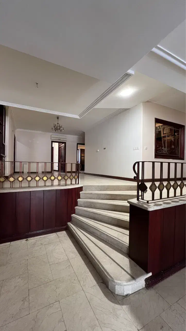 ۳۸۰ متر درب مستقل حاشیه خیام جنوبی / ۴ خواب|اجارهٔ آپارتمان|مشهد, سجاد شهر|دیوار