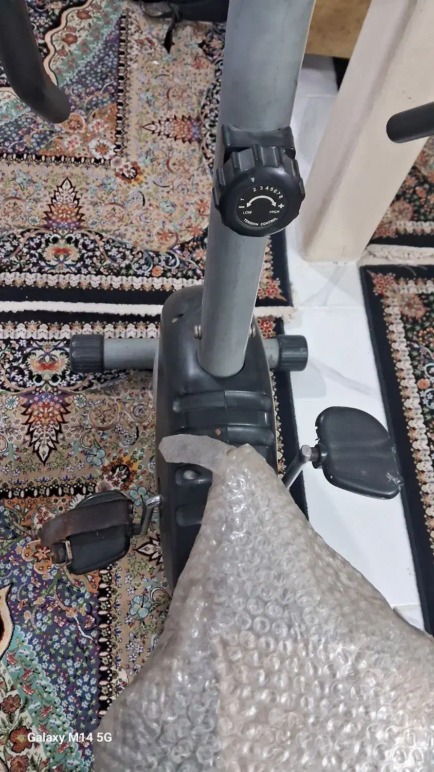 دوچرخه ثابت|تجهیزات ورزشی|رباطکریم, رباطکریم|دیوار