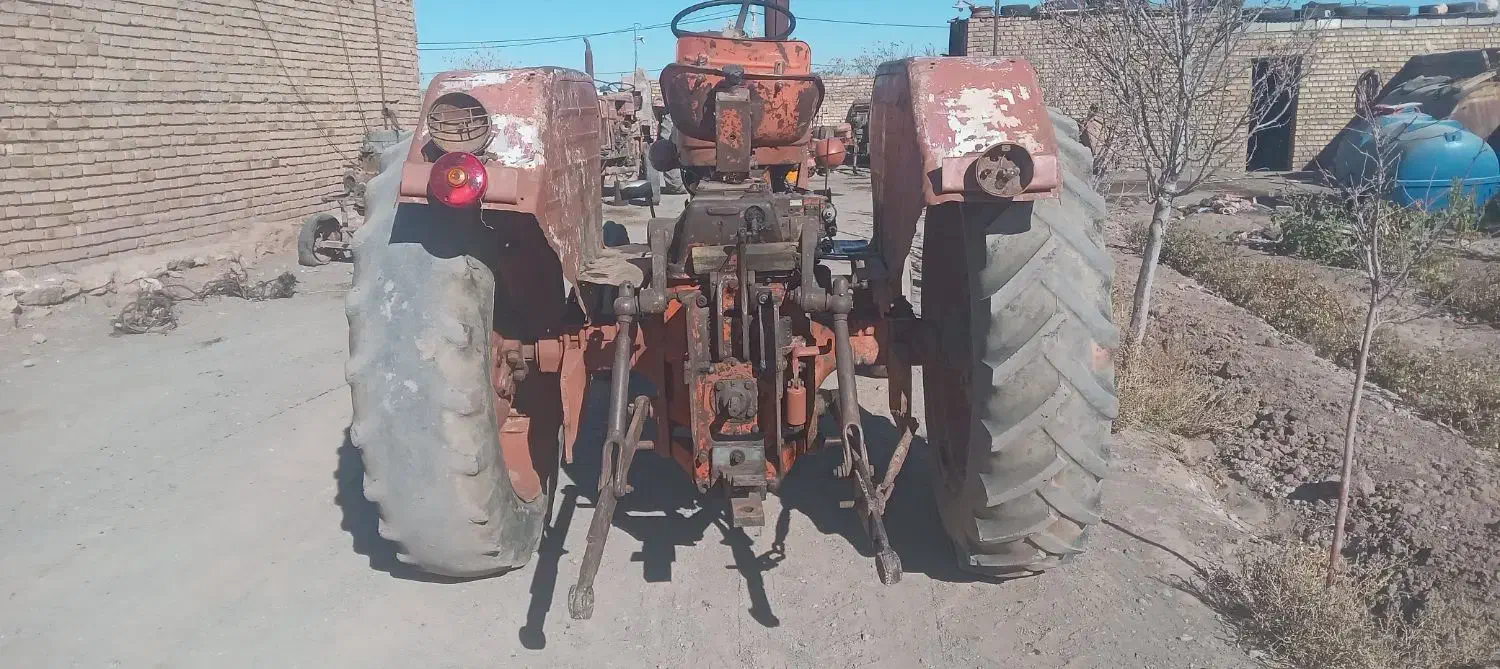 فراکسون ورومانی.|خودرو سنگین|میان جلگه, |دیوار