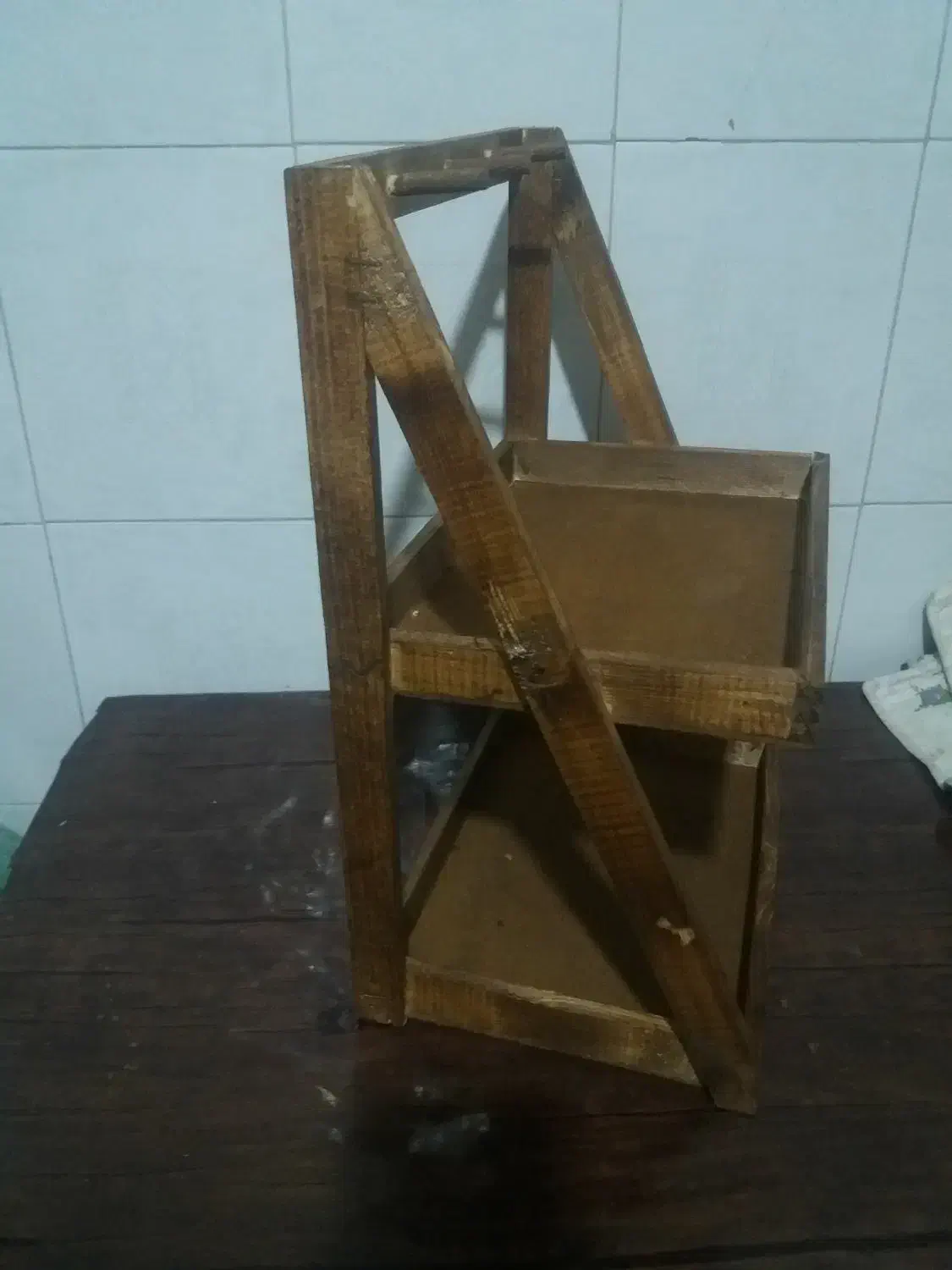 استند کاربردی نظم دهنده اشپزخانه دوطبقه چوبی|آبچکان و نظمدهنده ظروف|تربت جام, بیست متری منبع آب|دیوار