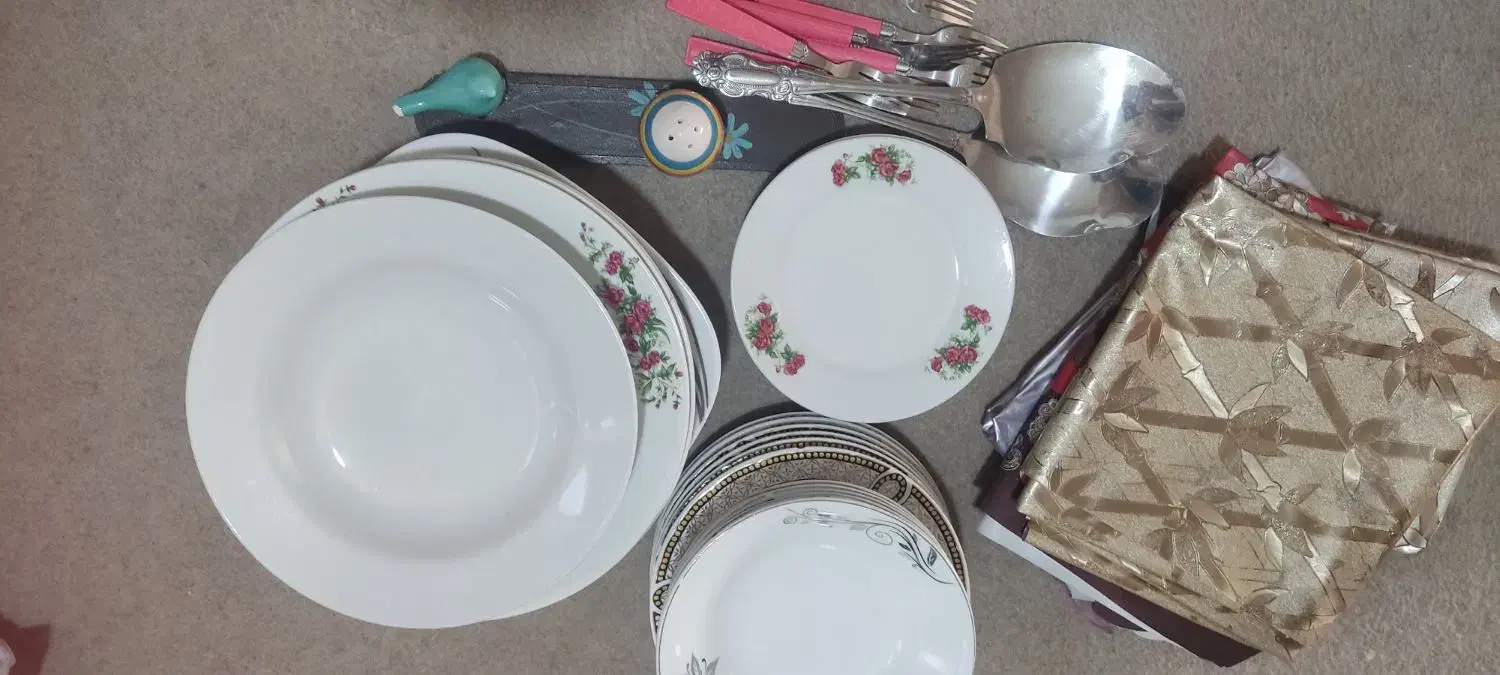 ظرف|ظروف نگهدارنده، پلاستیکی، یکبارمصرف|تالش, هشتپر|دیوار